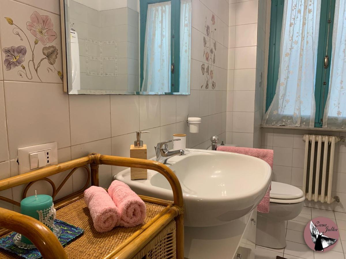 شقة Casa Julka ليفورنو المظهر الخارجي الصورة